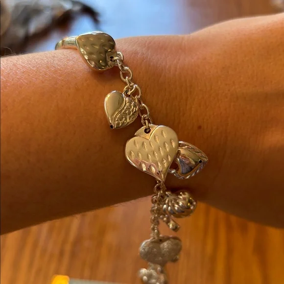 JCM Mauritius 925 Sterling Silver 7 1/2” Hearts Charm Bracelet Bracelets